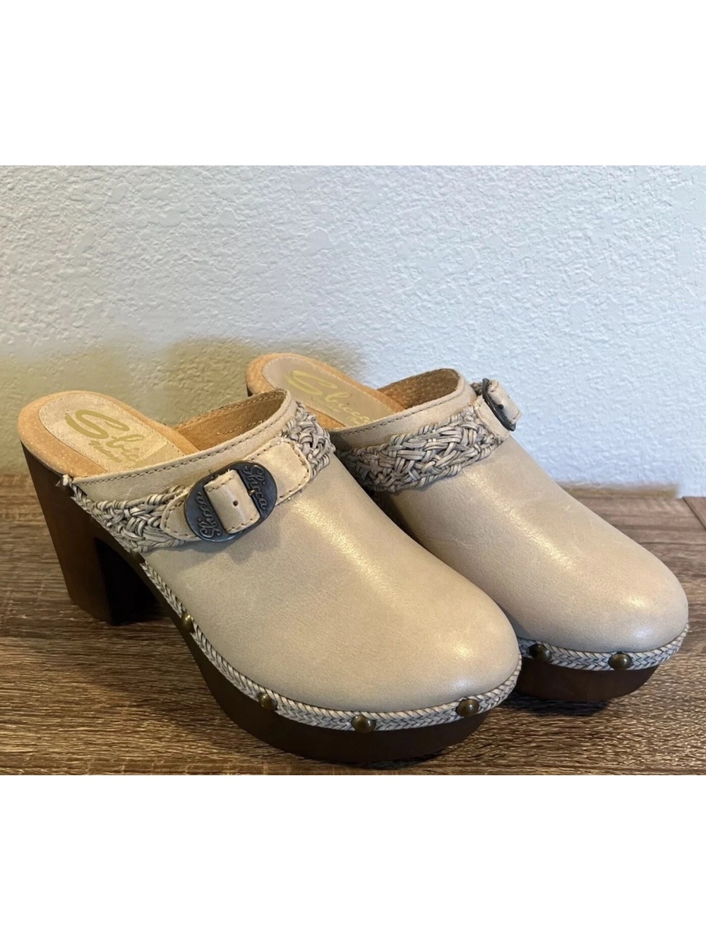 SBICCA vintage gray taupe women's tenor platform mules wooden clogs Sz 9